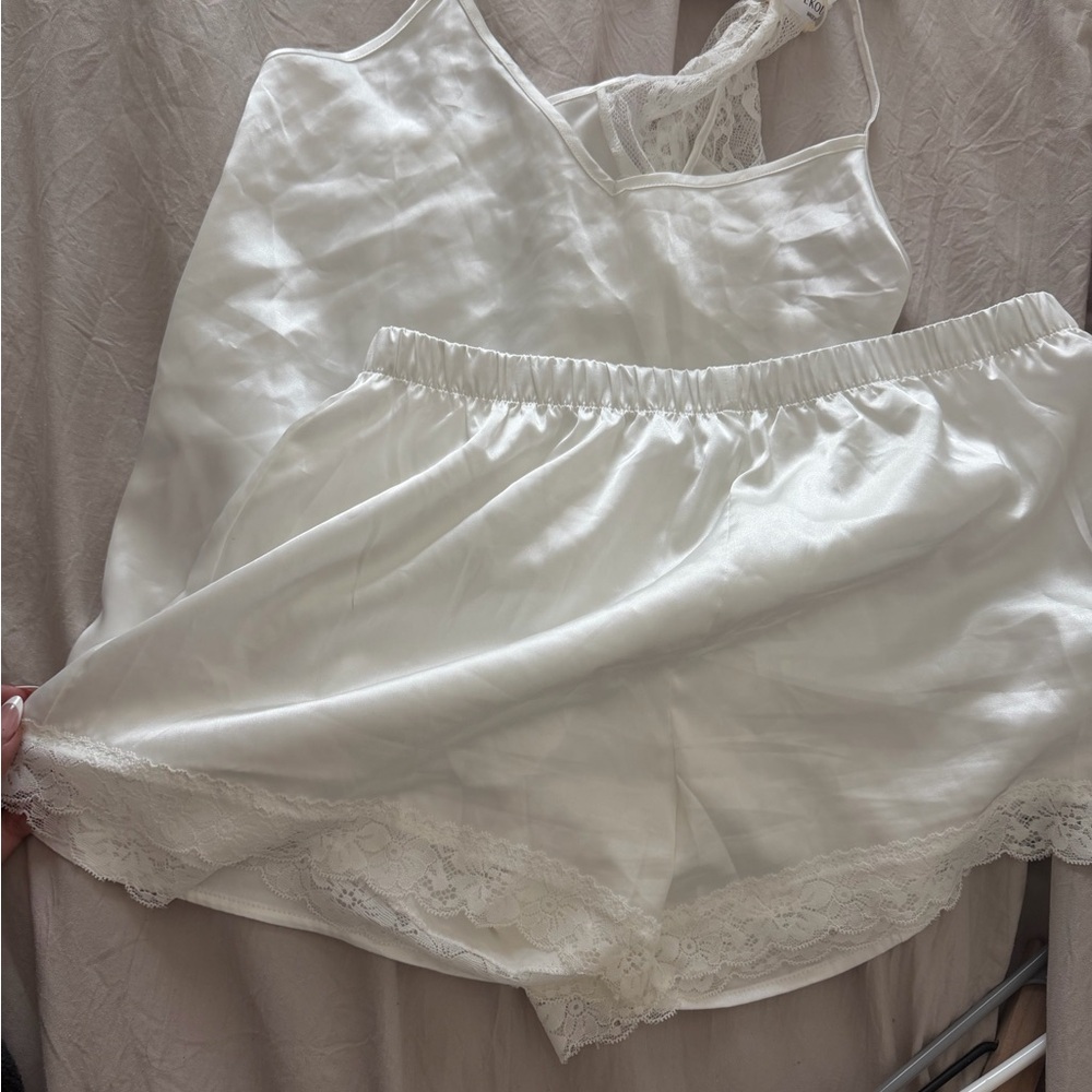 Elegant White Lace Trim Sleepwear Set